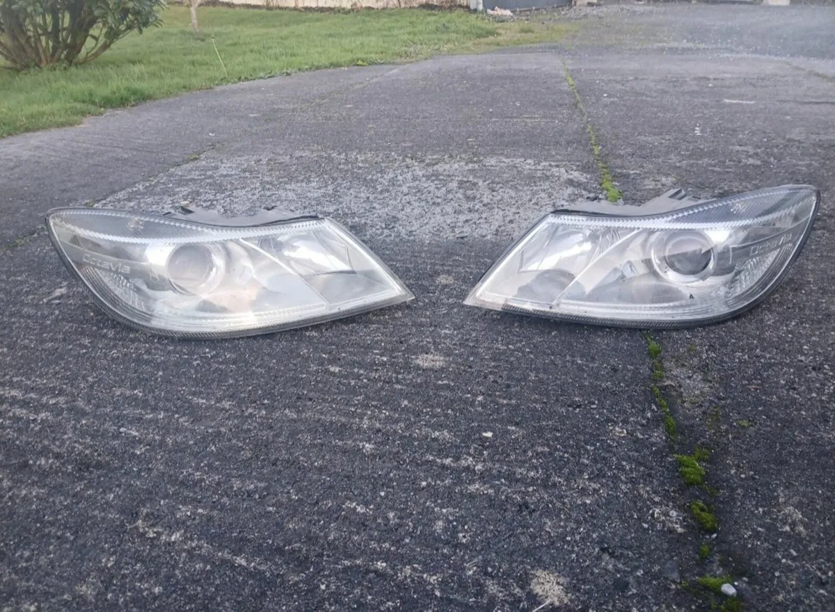 Headlamps for Skoda Octavia 2011 - Image 1