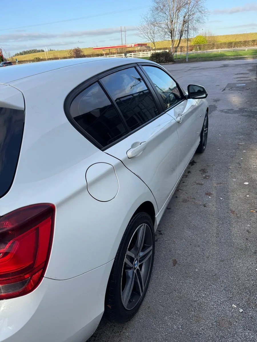BMW 120i - Image 3