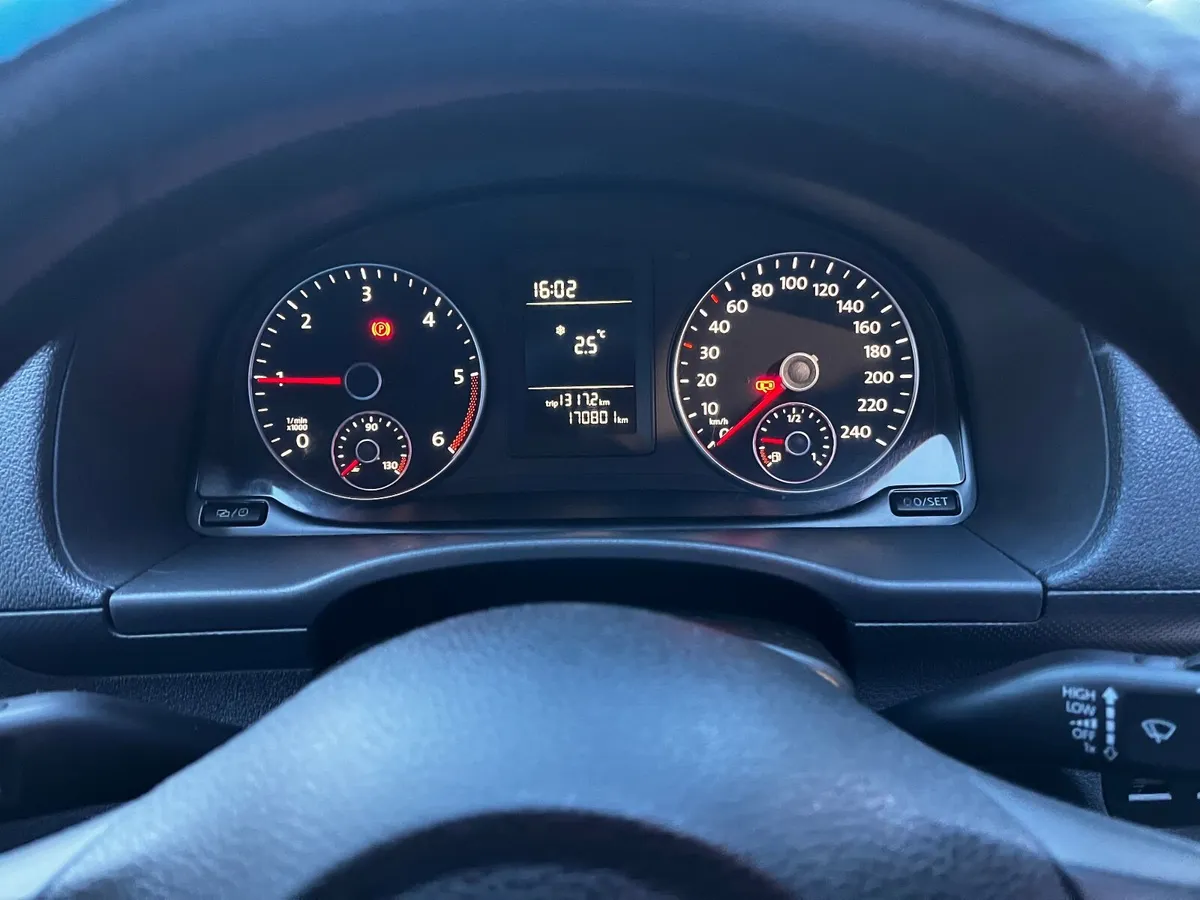 Volkswagen Caddy low miles & new test - Image 2