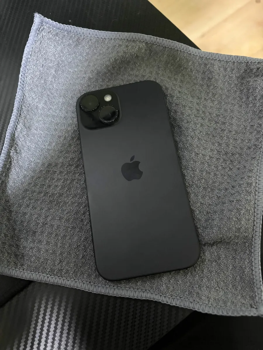 Iphone 15 for sale - Image 1