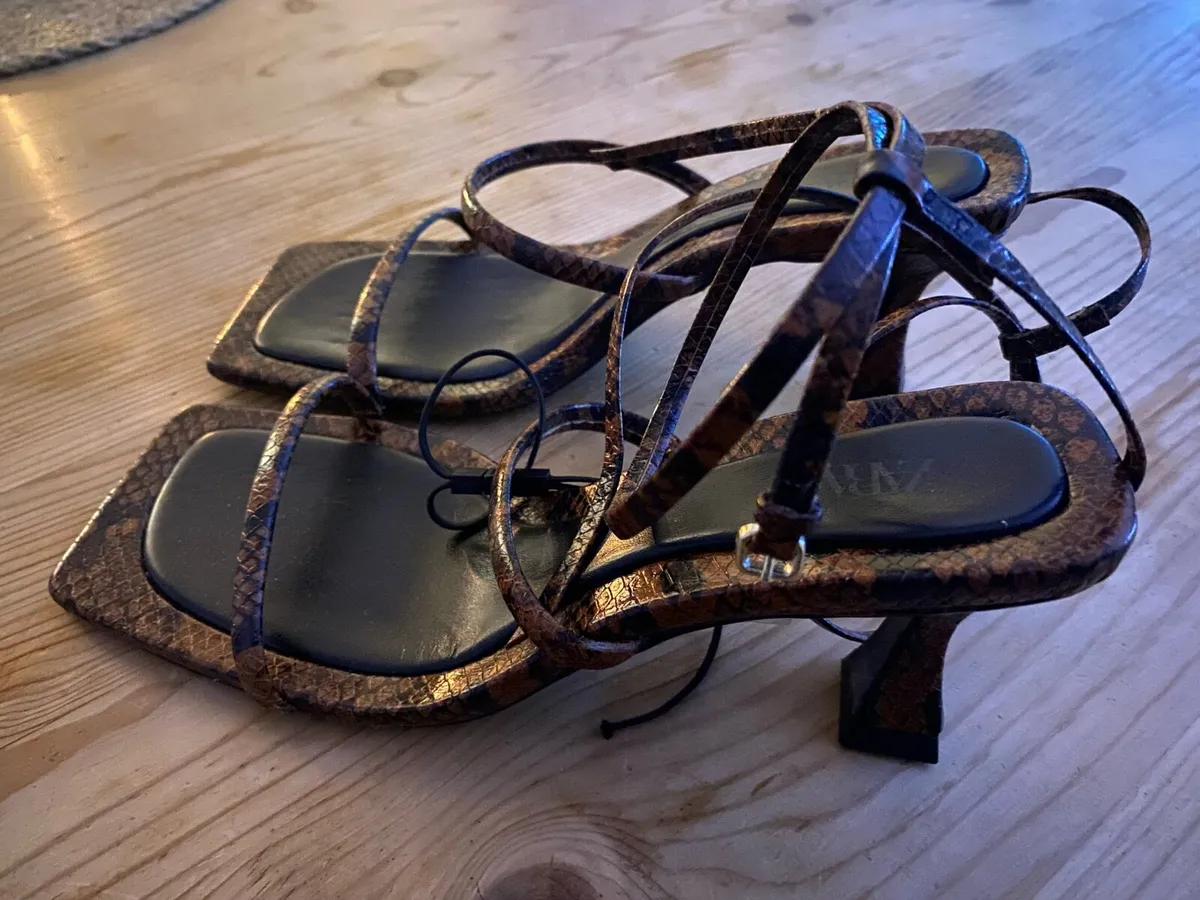 Zara Sandals - Image 2