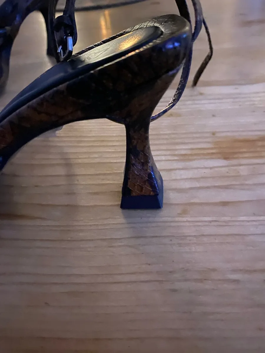 Zara Sandals - Image 4