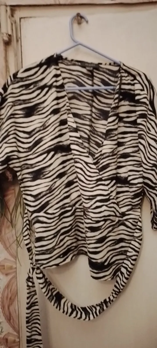 Crossdresser? Lingerie leatherlook - Image 2