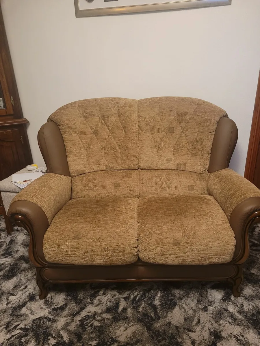 Cottage 2 seatter sofa - Image 2