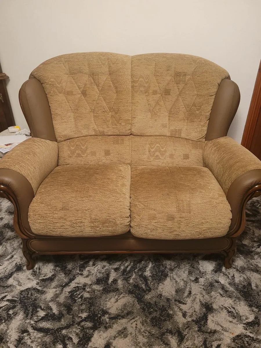 Cottage 2 seatter sofa - Image 3