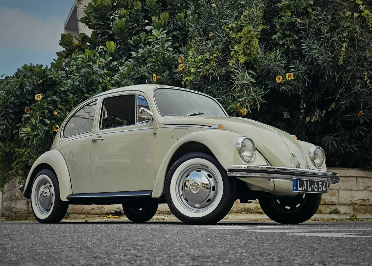 VOLKWAGEN BEETLE - Image 1