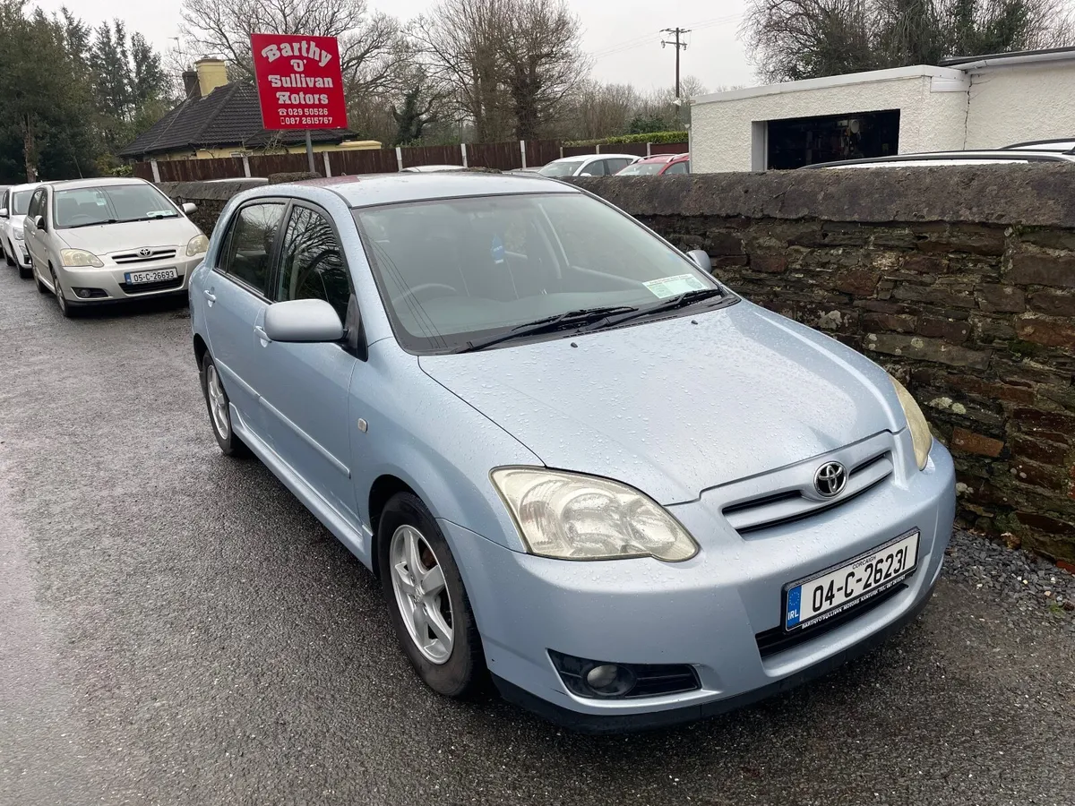 Toyota Corolla T3 Hatchback 2004 - Image 1