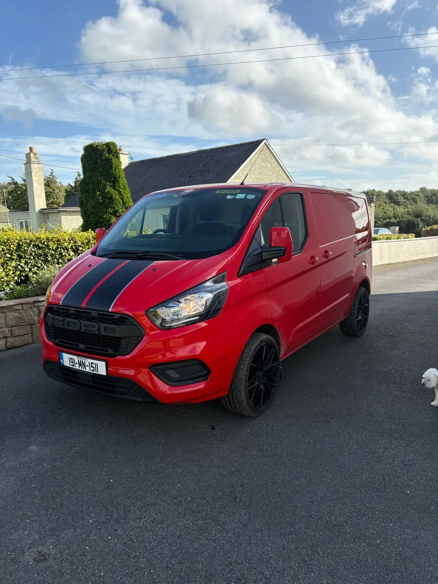 Transit custom - Image 1