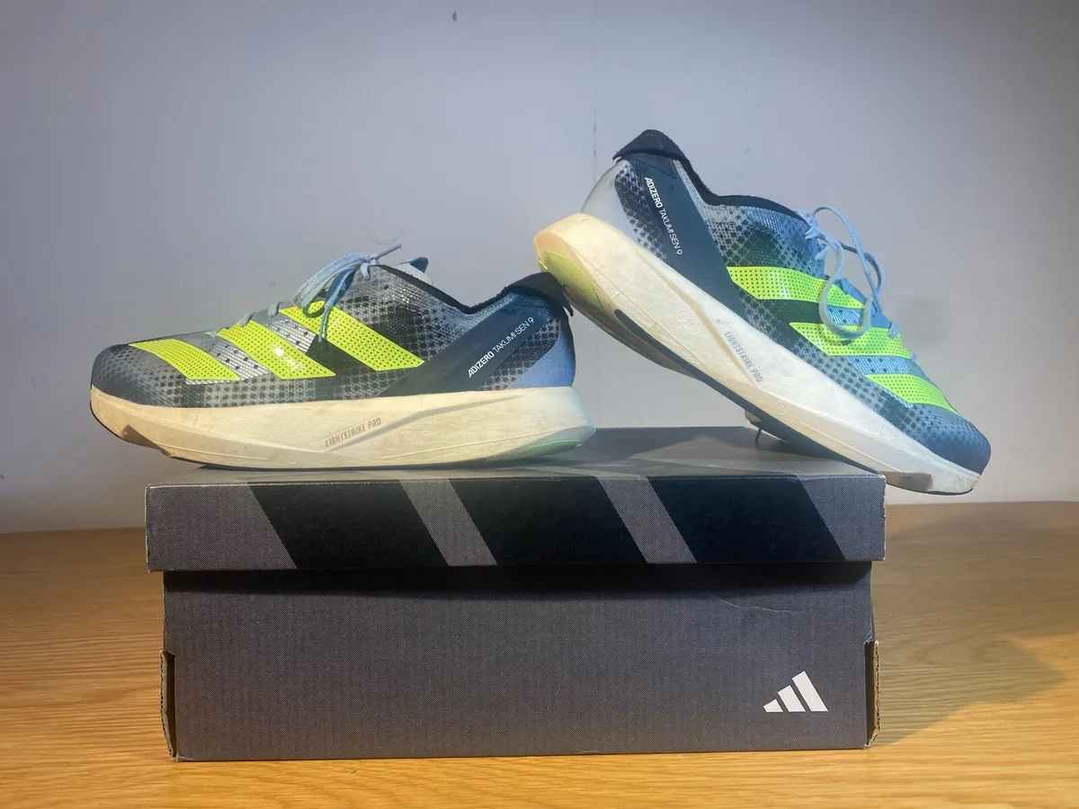 Adidas adizero Takumi Sen 9 running shoes, size 7 - Image 1