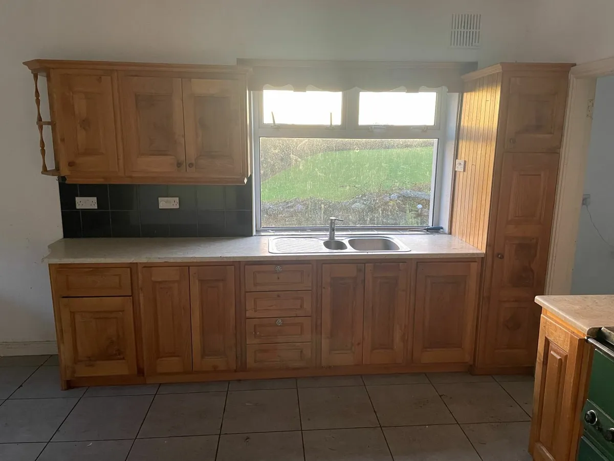 Solid wood (elm) kitchen - Image 2