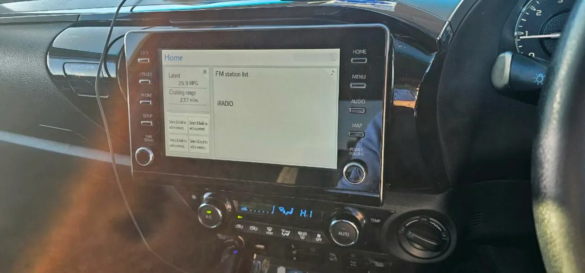 Toyota hilux - Image 2