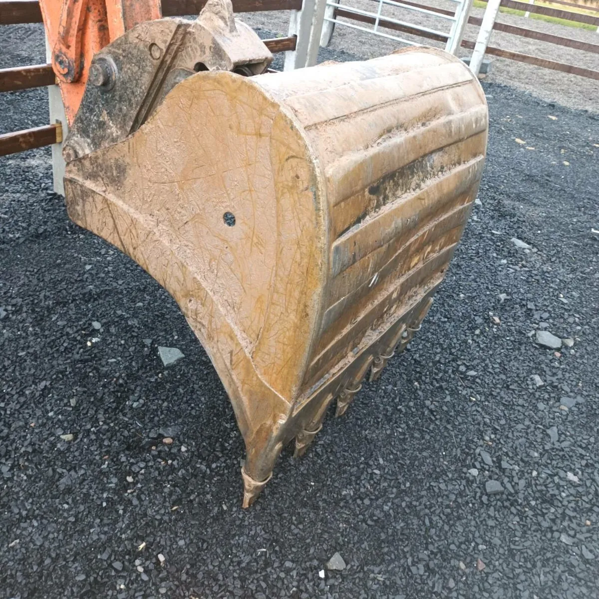 Digging bucket 65mm 4foot - Image 2