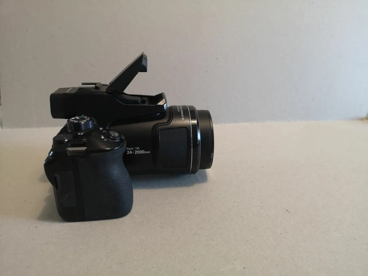 Nikon P950 - Good Condition - Image 4