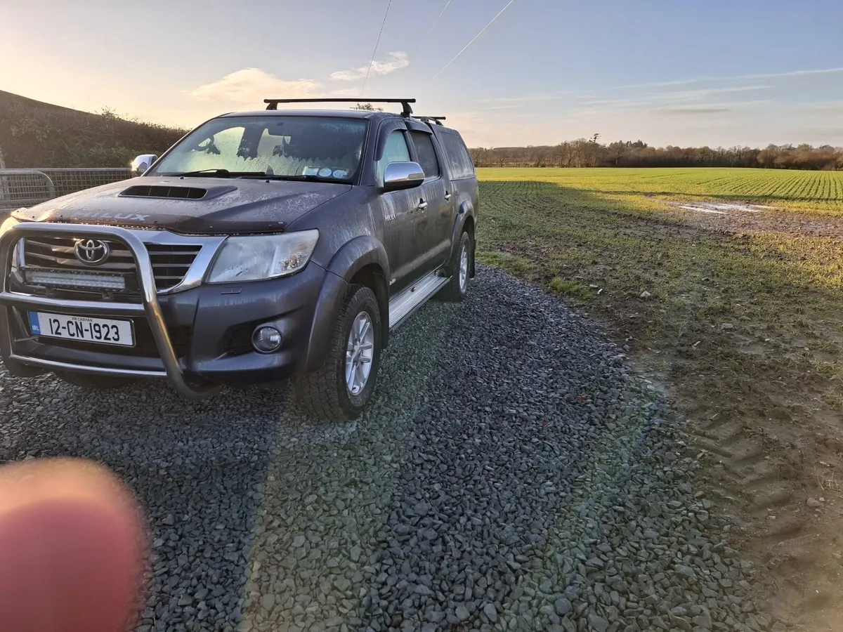 Toyota hilux - Image 3