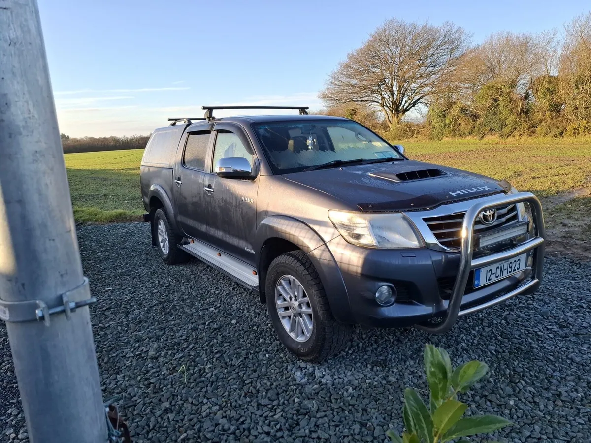 Toyota hilux - Image 4