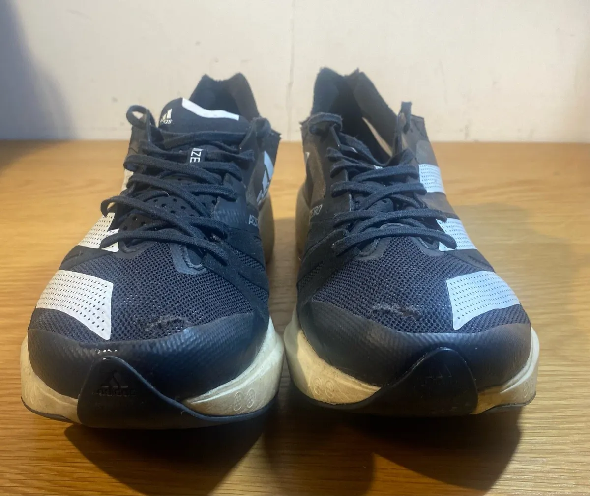 Adidas adizero takumi Sen 8, size 8 - Image 3