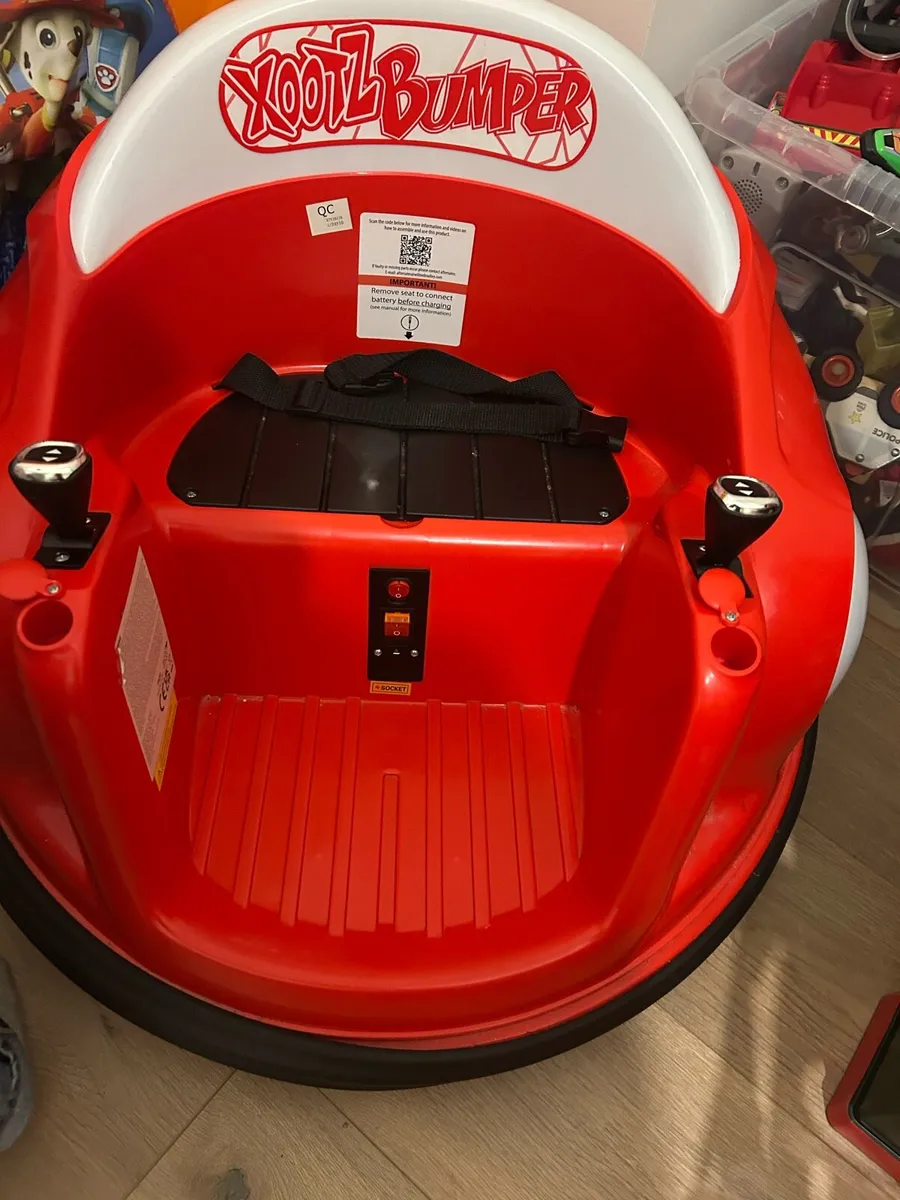 Bumper car 🚗with charger - Image 2