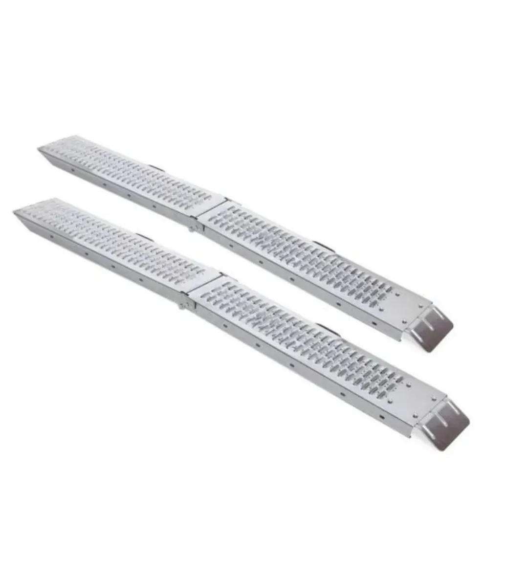 6FT 400KG FOLDING LOADING RAMPS ..FREE DELIVERY - Image 4
