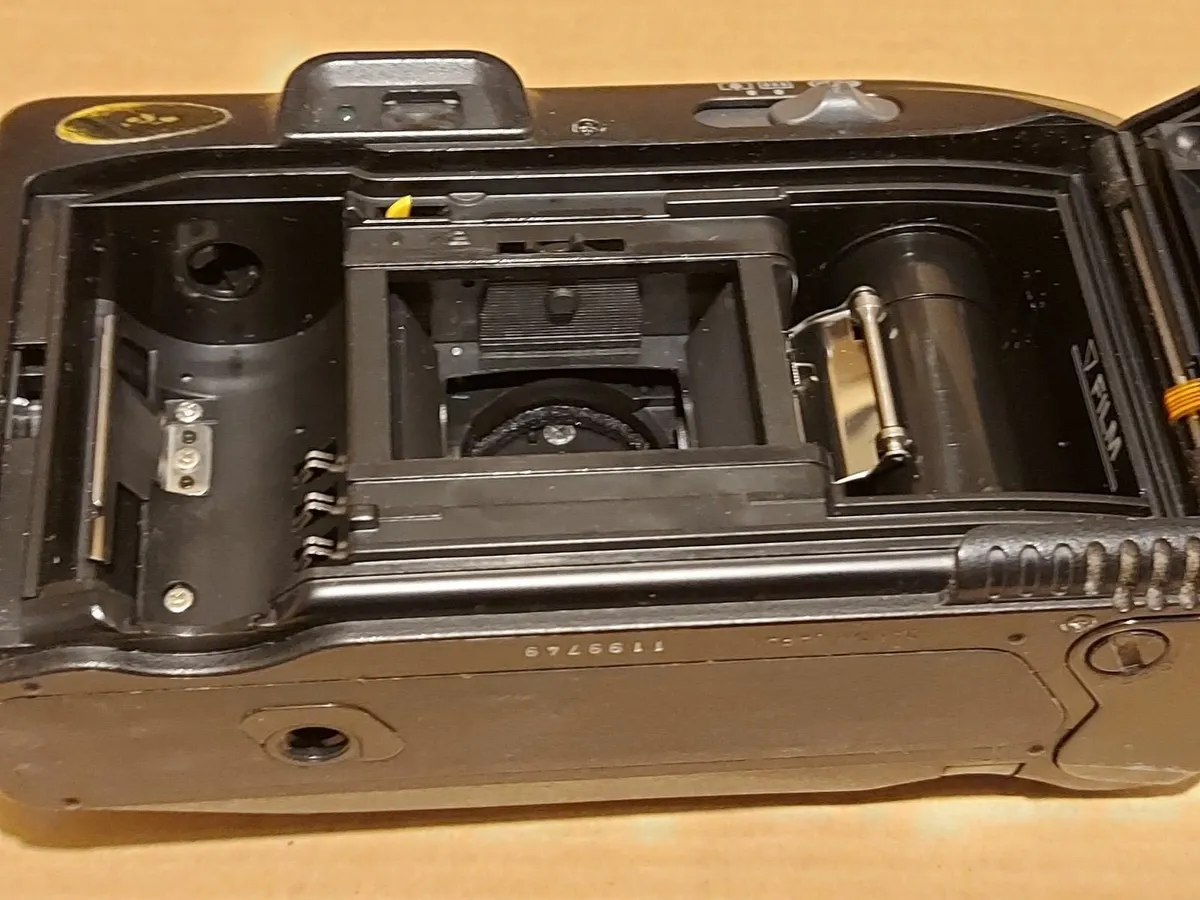 Canon Prima Film Camera, Vintage, Excellent condit - Image 2