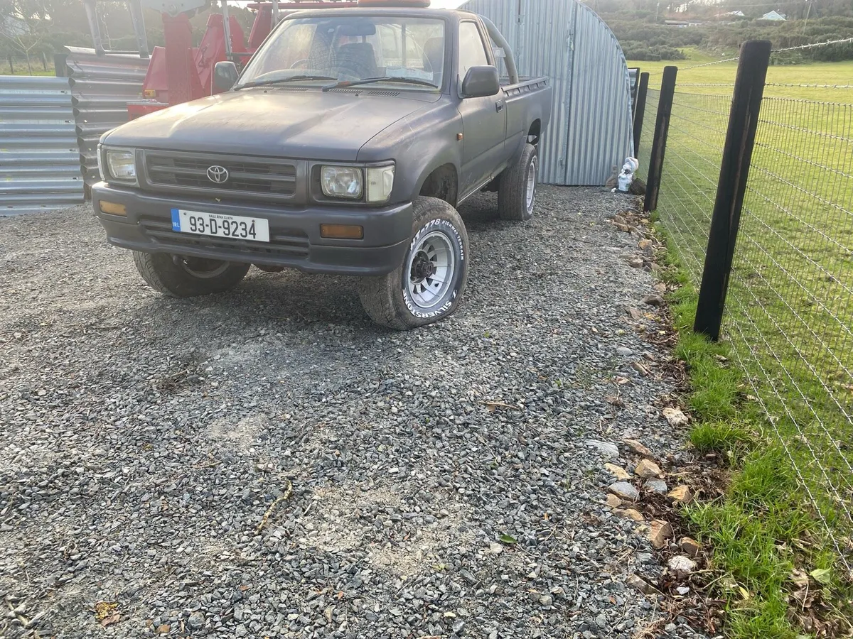 Toyota hilux mk3 - Image 2