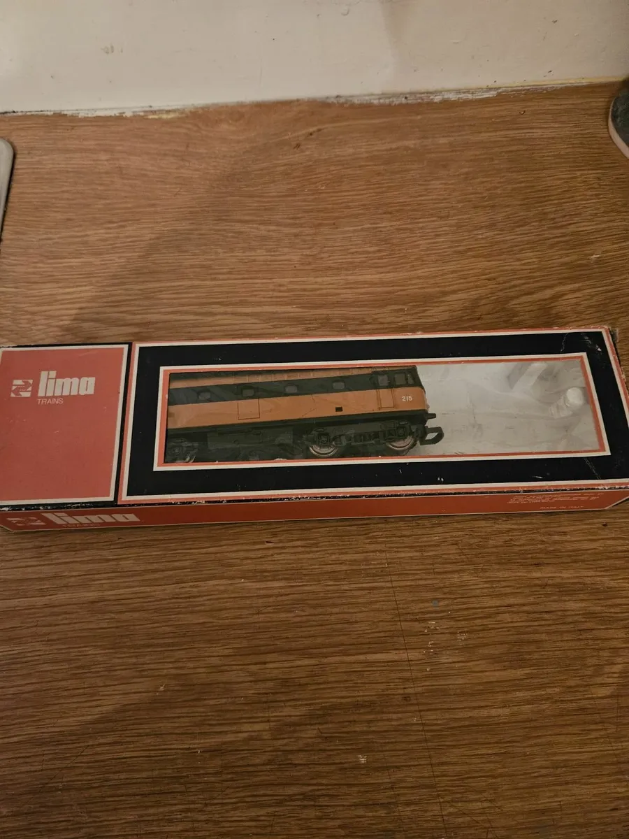 Hornby Lima OO Gauge Irish Rail CIE Engine - Image 2
