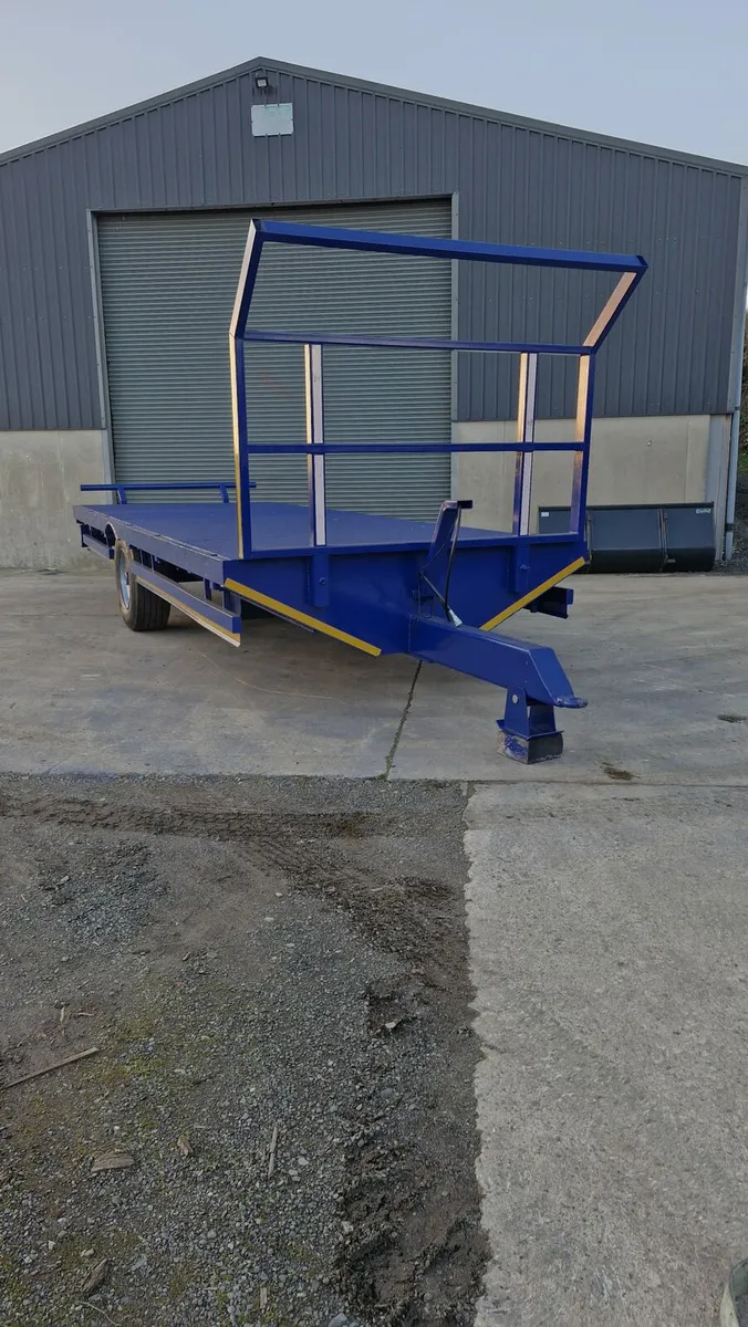 Bale trailer - Image 3