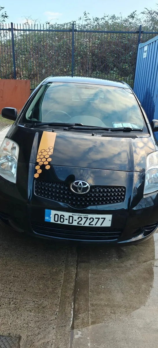 Toyota Yaris 2006   *Low Mileage * - Image 1