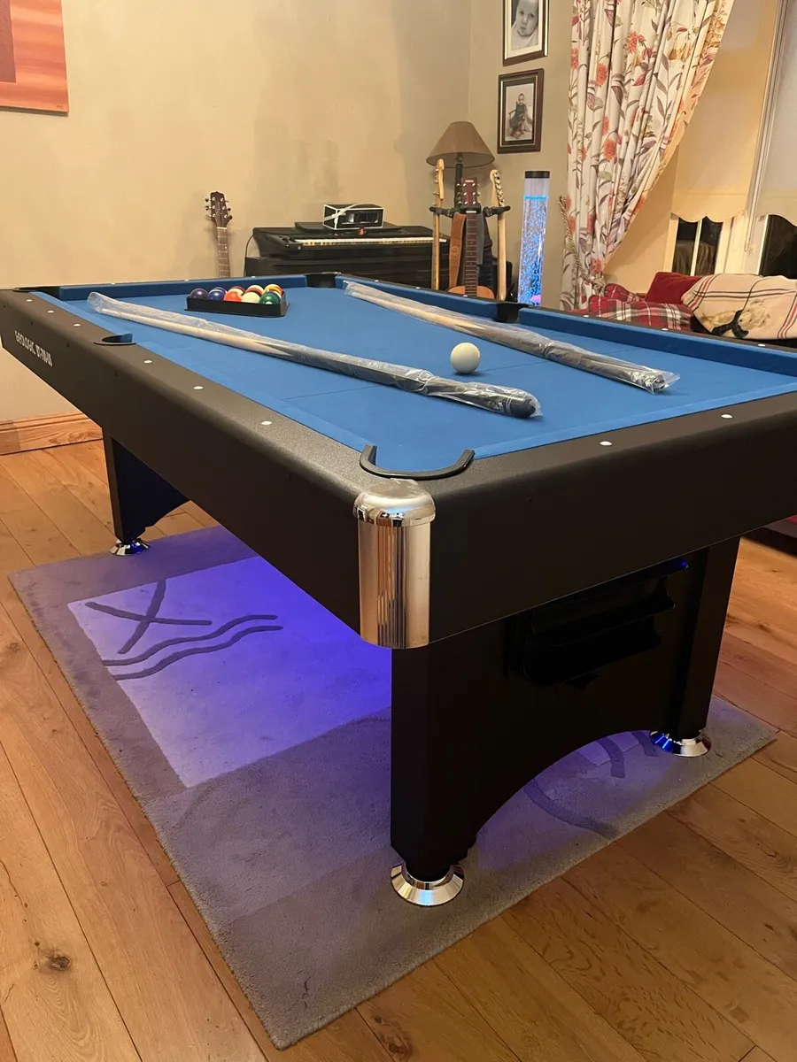 7ft pool table - Image 1