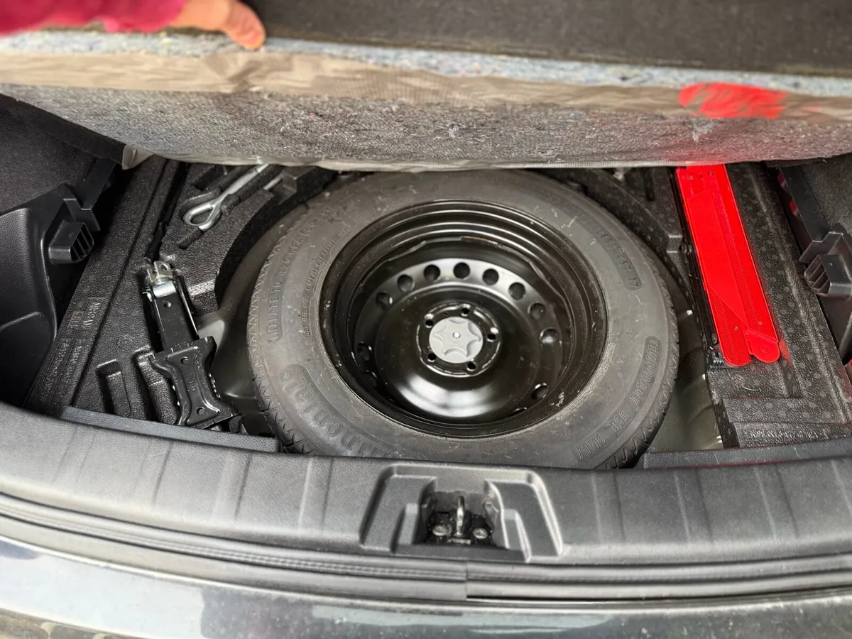 Qashqai 1.6TDi🔥4WD Tekna full spec NCT12/26+Tax - Image 3