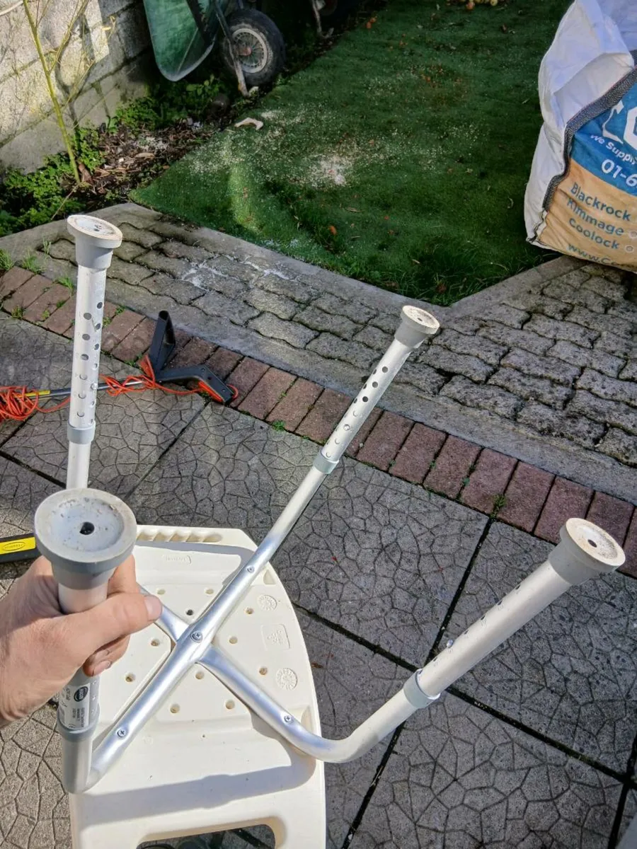 Disability shower seat - Image 3