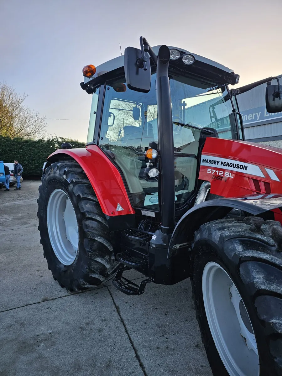 2017 Massey Ferguson 5712S - Only 1,800 hours !!! - Image 3