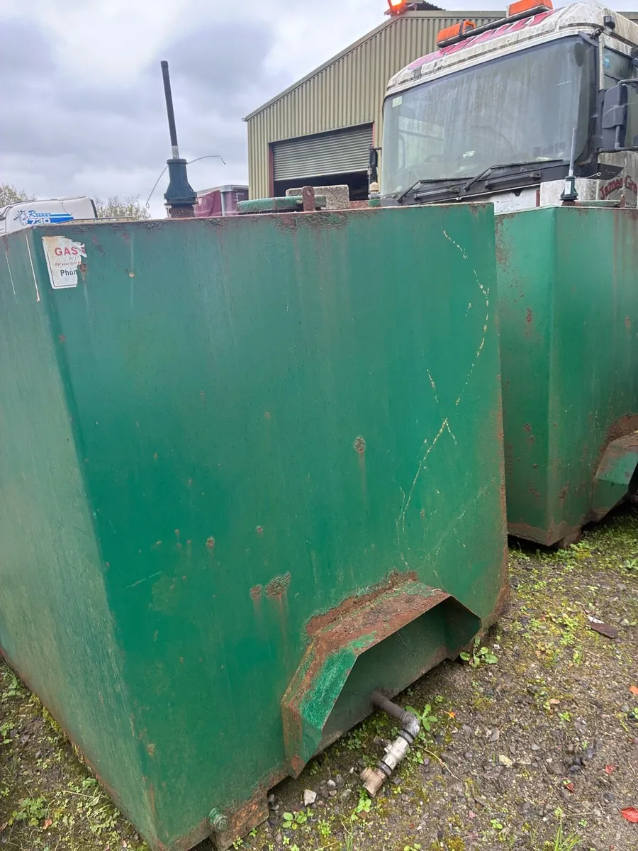 Silage trailer - Image 1