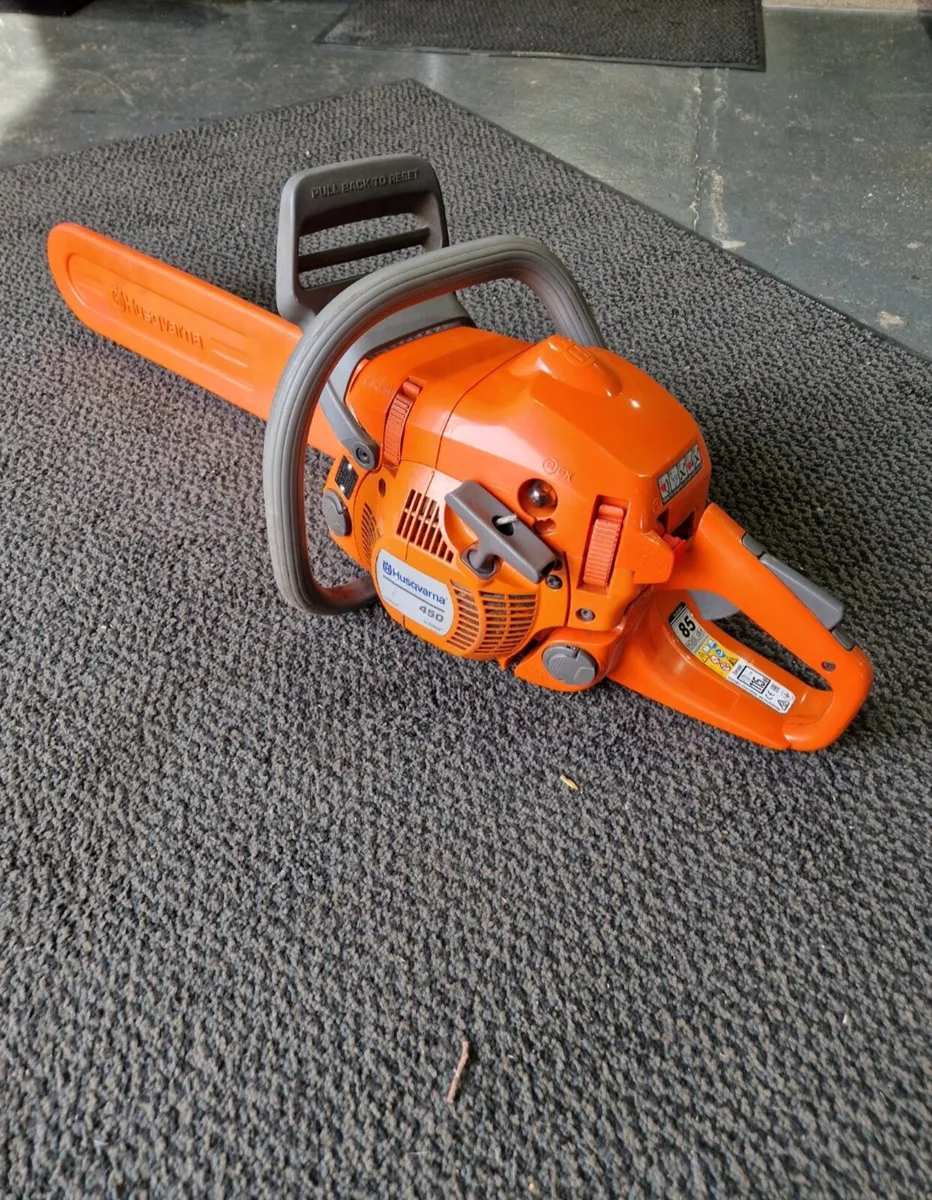 Chainsaw - Image 1