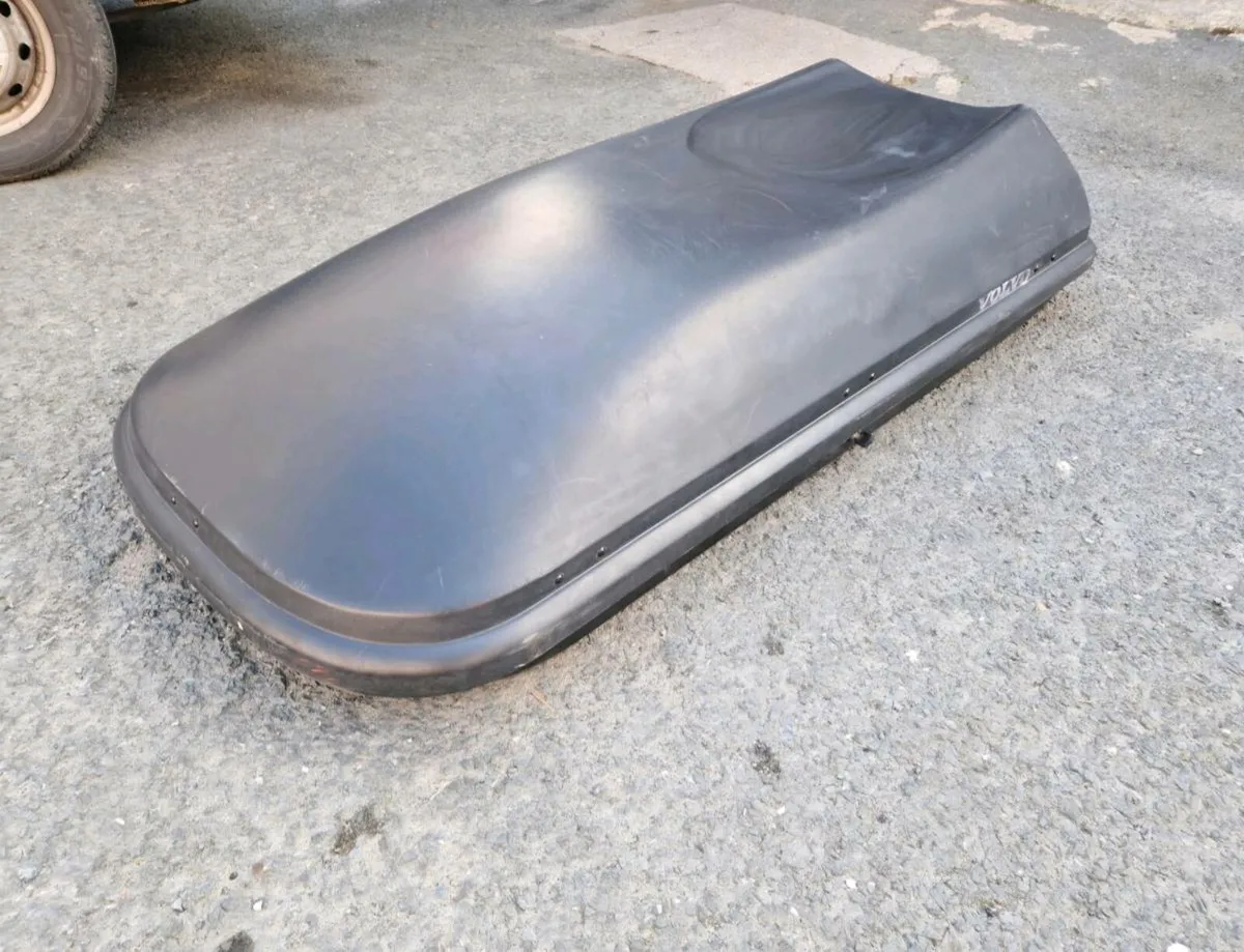 Volvo roof box - Image 2