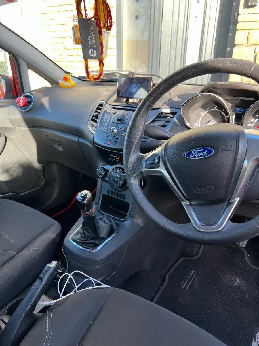 151 ford fiesta - Image 4
