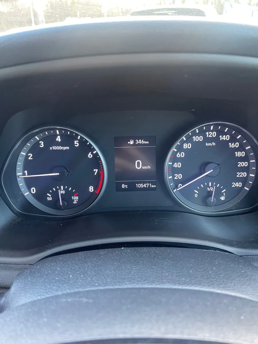 Hyundai i30 fastback - Image 2