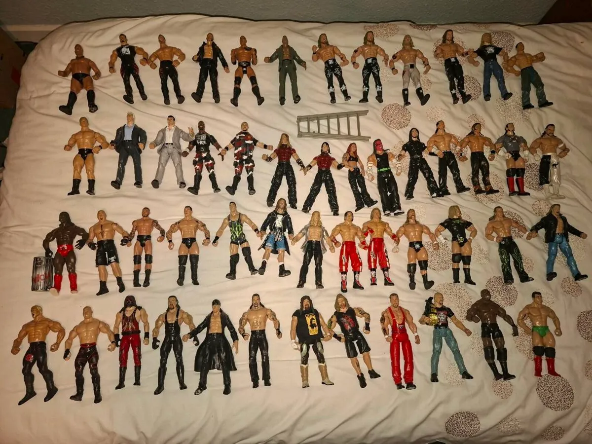 Wwe figures - Image 3