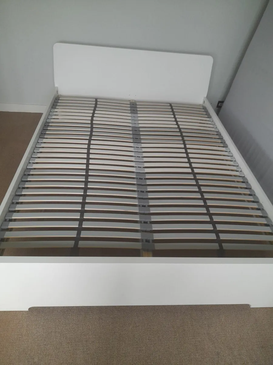 Ikea bed frame 150cm x 200cm - Image 3