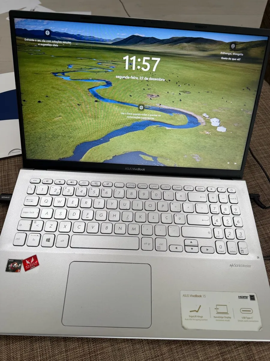 ASUS vivo book 15 - Image 1