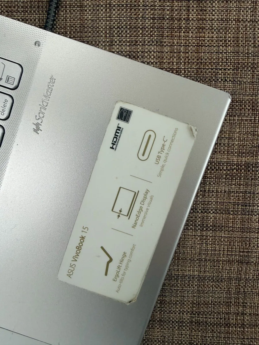 ASUS vivo book 15 - Image 3