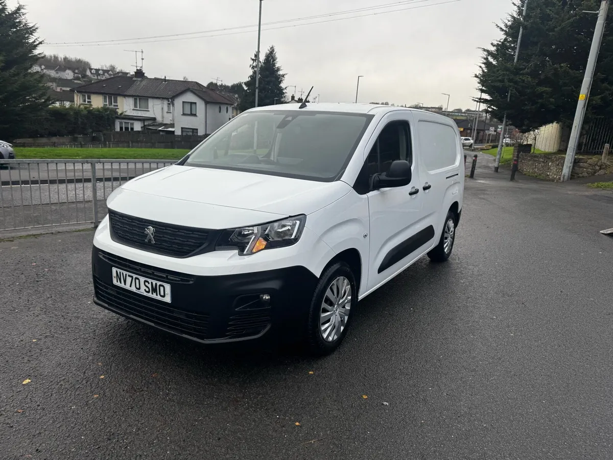2021 PEUGEOT PARTNER 5 SEAT CREW VAN - Image 3