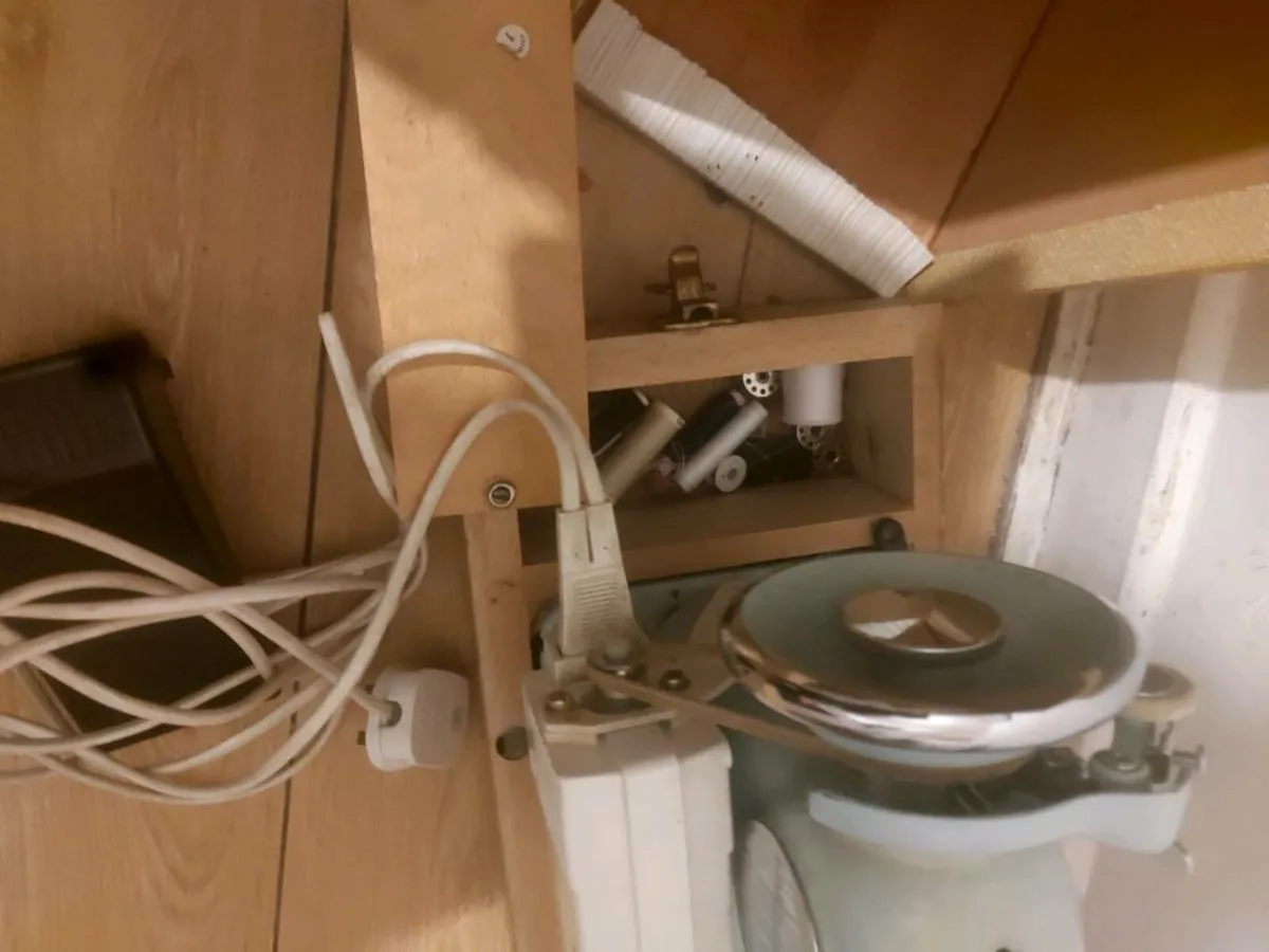 Brother's sewing machine - Image 4
