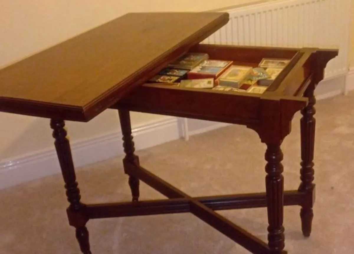 James Shoolbred cards table - Image 3