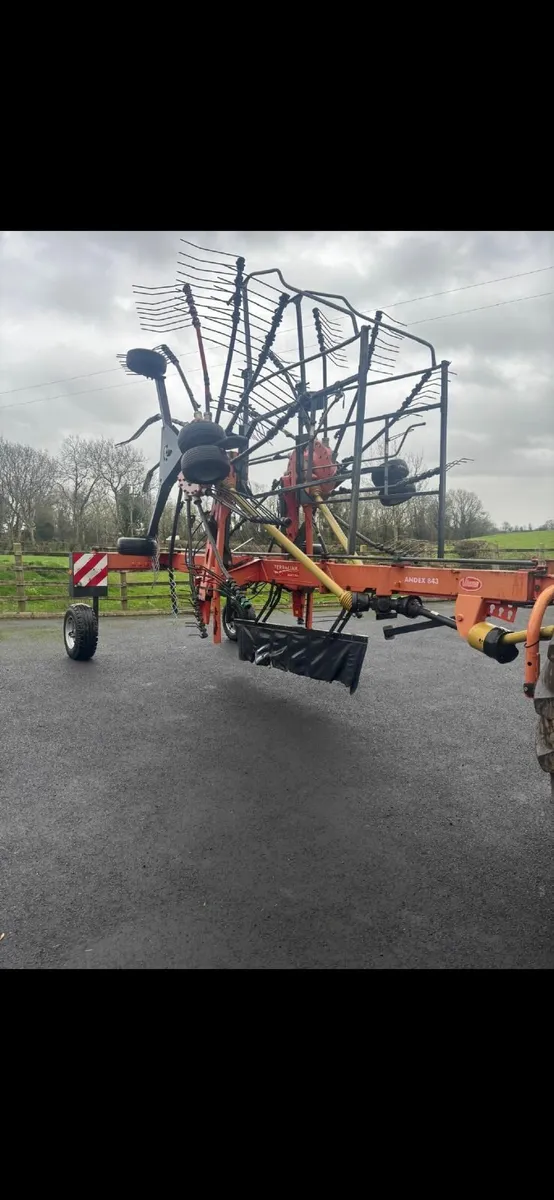 Vicon andex 843 rake - Image 1