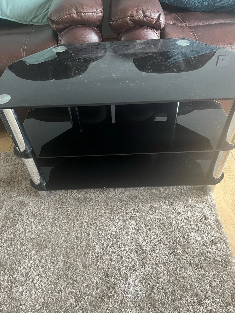 Tv stand - Image 1