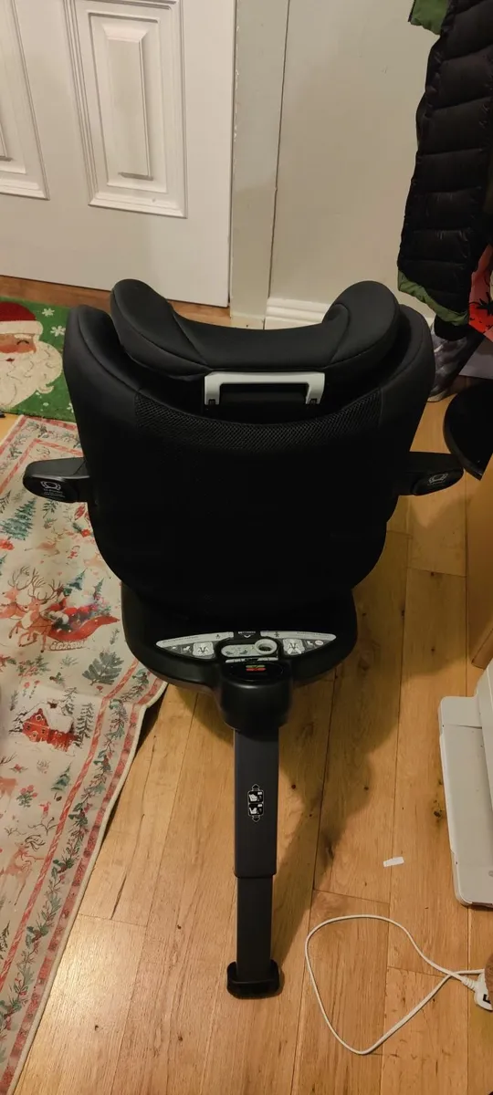 Joie i-Spin 360 Car Seat - Image 4