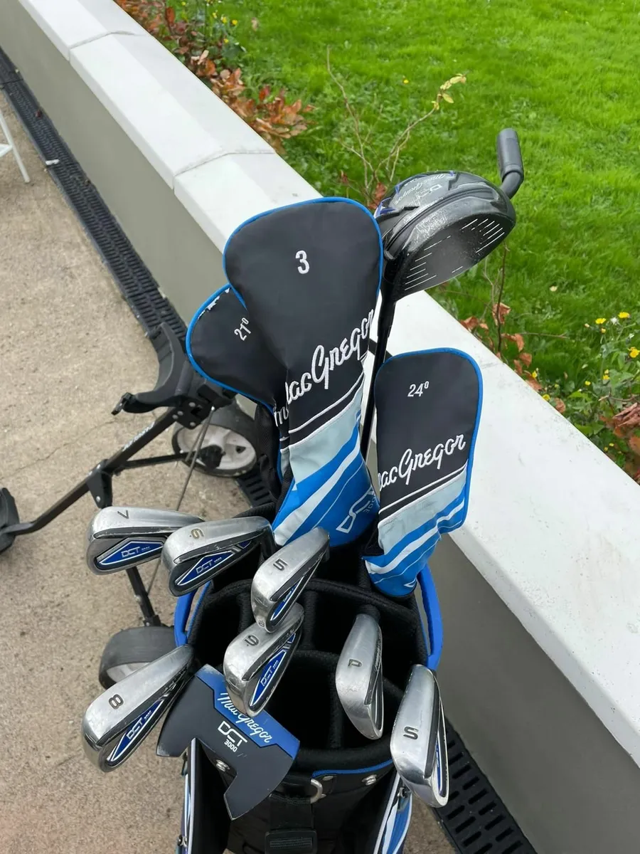 Golf clubs - Image 1