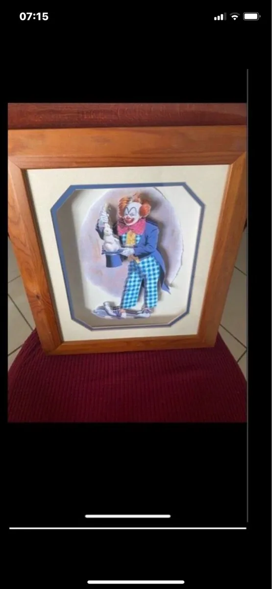 3D Clown Picture- Rabbit out of a Hat - Image 1