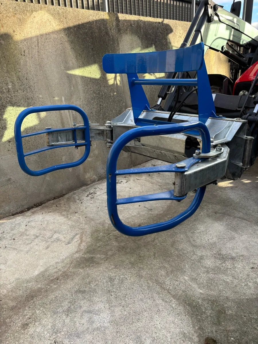 Soft Hands Bale Handler - Image 2