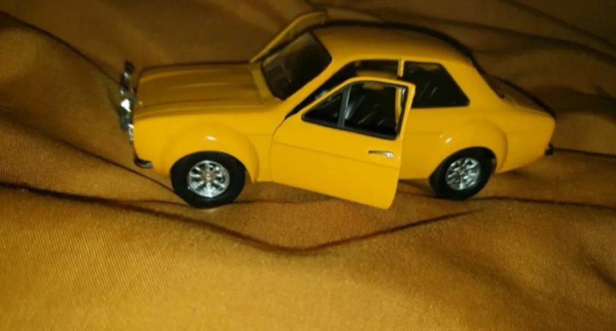 CORGI PULLBACK MK1 ESCORT